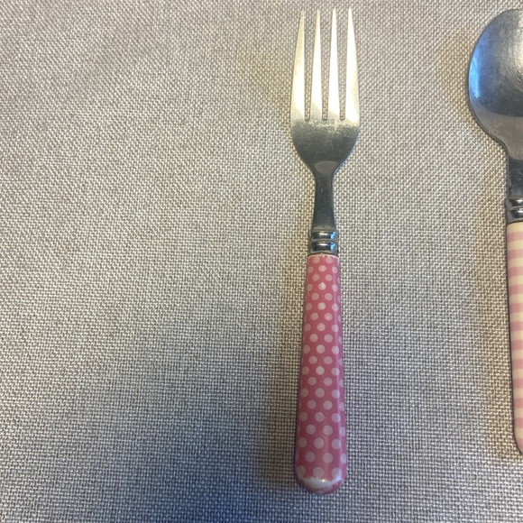 Set of URBN Mix & Match Cutlery. 5 pieces. - Picture 4 of 8